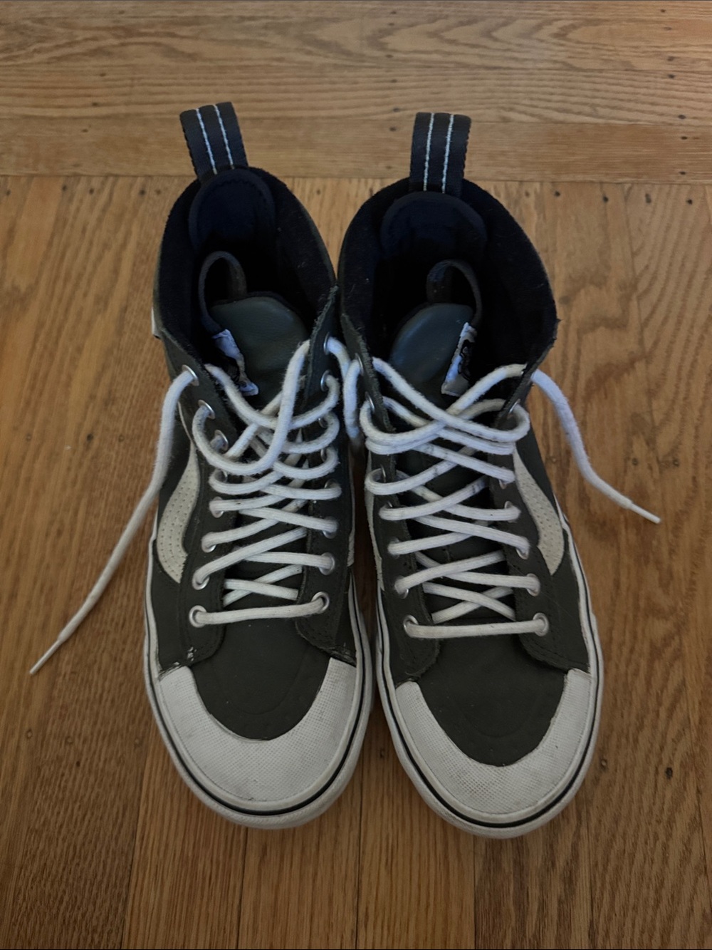Vans Sk8-Hi Waterproof Insulated Shoe